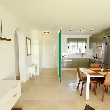 Miraflores Sea View With Garden Apartment